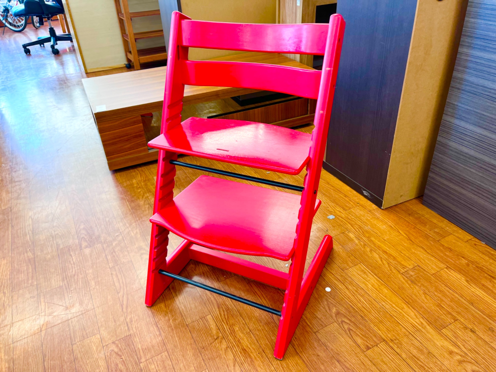 【STOKKE】ストッケ TRIPP TRAPP(トリップトラップ) チェア 買取入荷！ [2023.10.28発行]｜リサイクルショップ