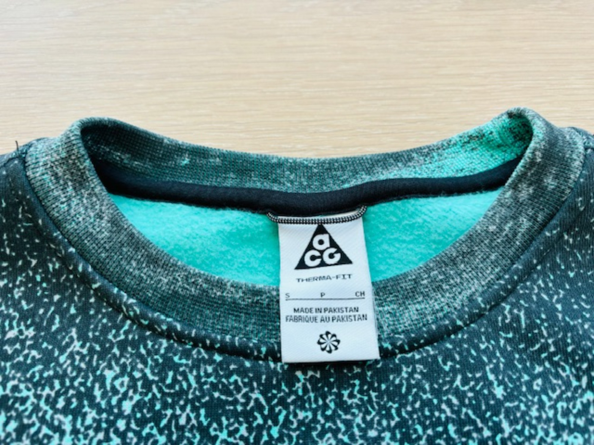 根強い人気の旧タグ復刻！NIKE ACG（ナイキエーシージー）プリント