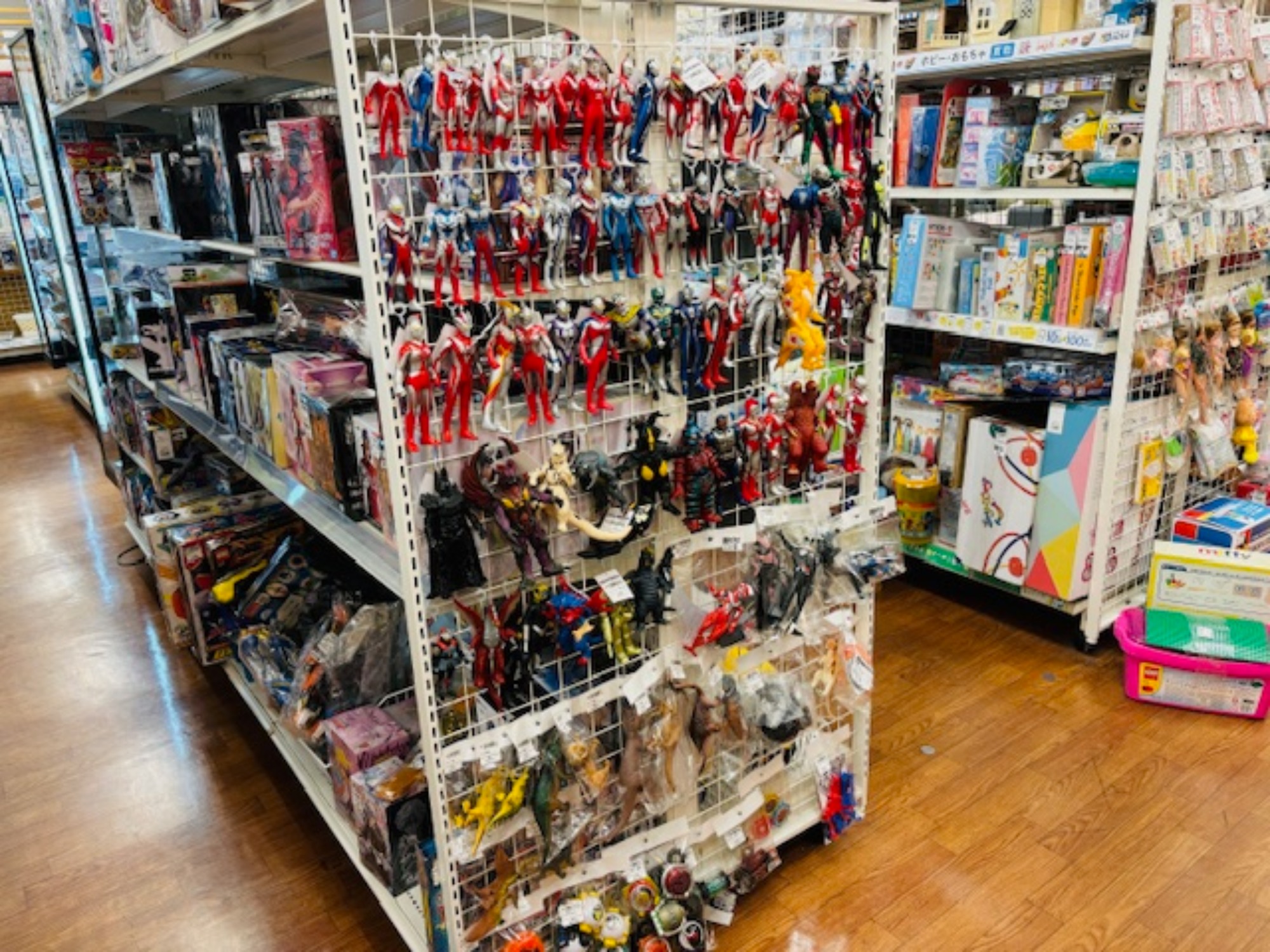 Amazon.co.jp: 怪獣 宇宙人 ウルトラ怪獣シリーズ ソフビ ソフト