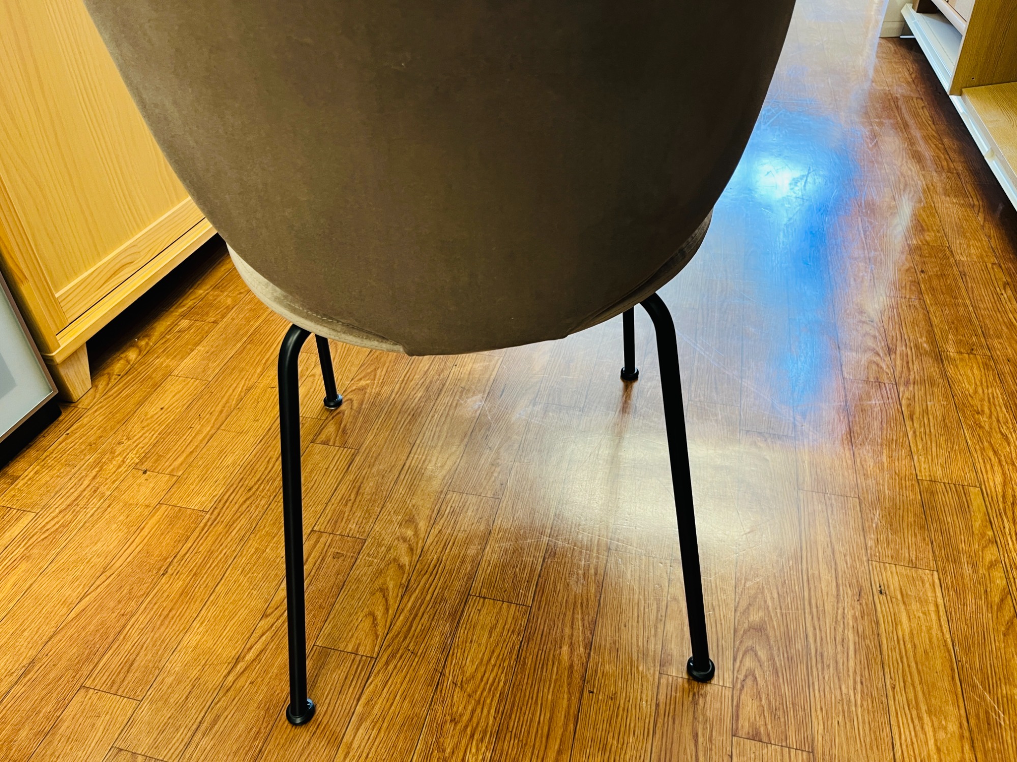 MODA EN CASA(モーダエンカーサ)のコブラチェアが買取入荷しま