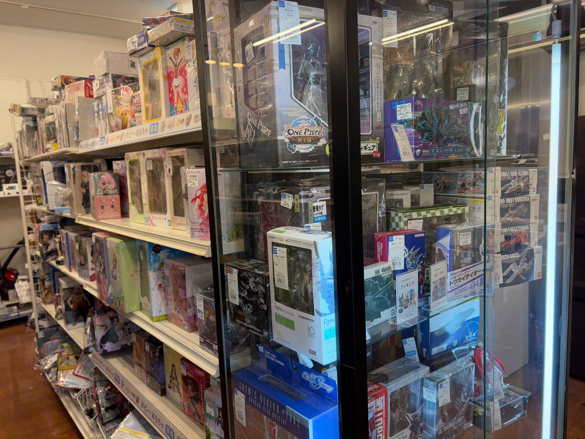 ガンプラ大量入荷！！買取も強化しております！！ホビーコーナーのご