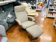 トレファク府中店】karimoku本革リクライニングチェア！オットマン付♪