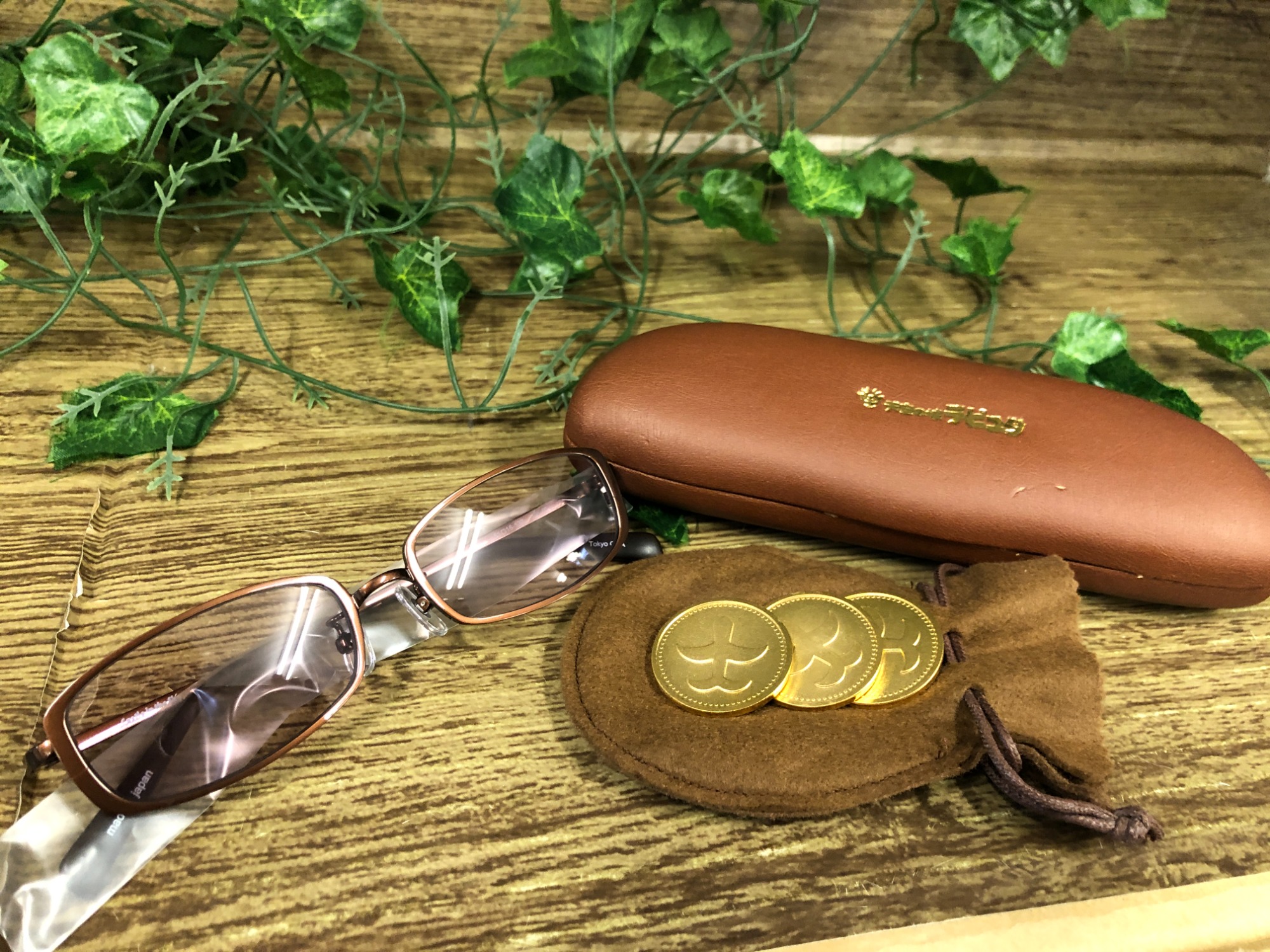 天空の城ラピュタに登場するムスカ大佐のサングラスが買取入荷いたし