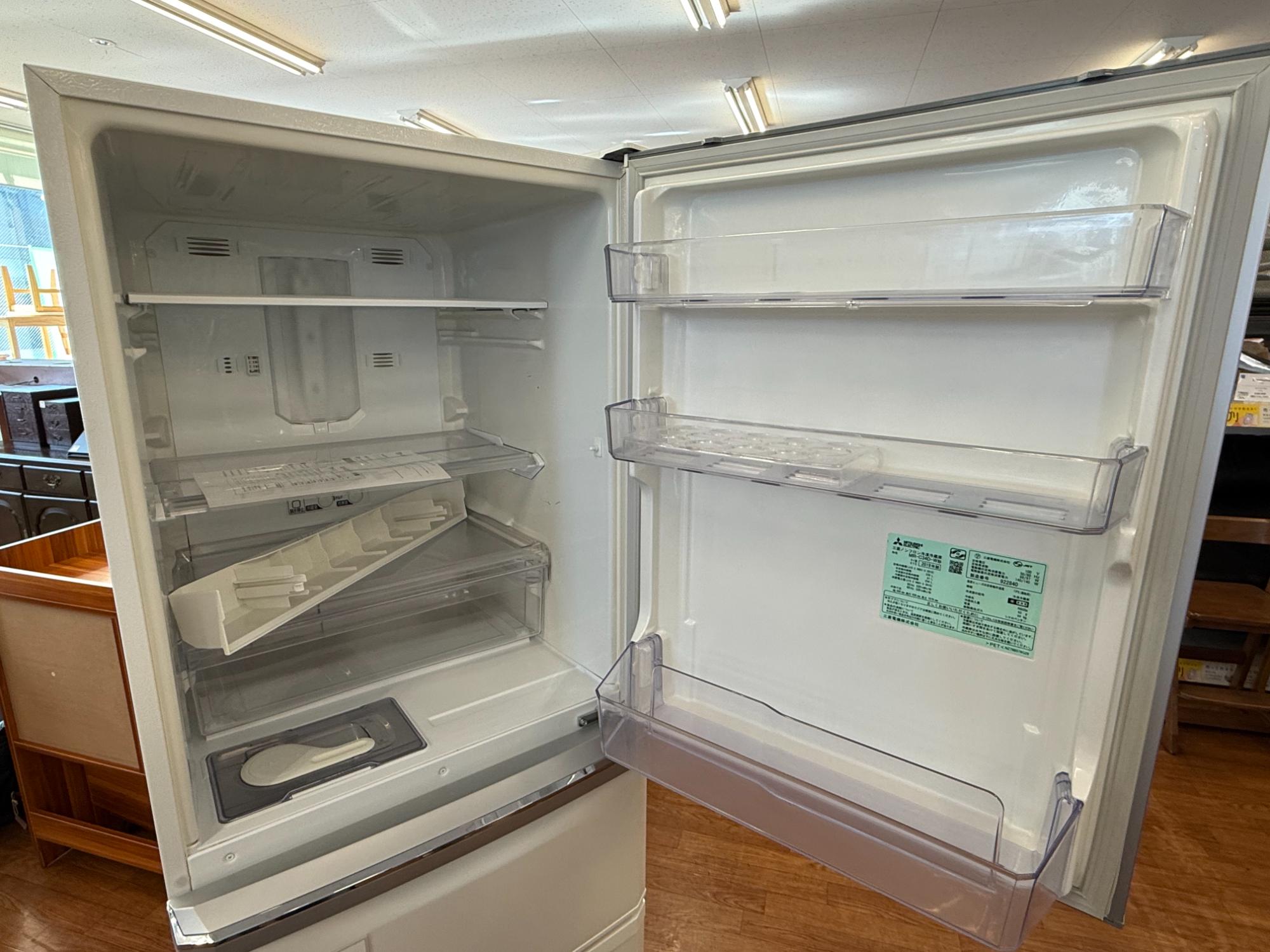 大船店！3ドア冷蔵庫 MITSUBISHI MR-C34D-W 2019年製 335L 81L 買取