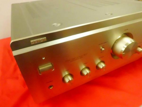 デジタル家電のアンプ