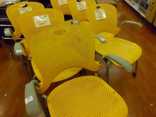 ハーマンミラーのチェア