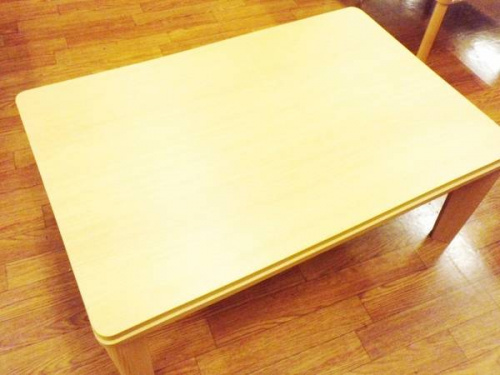 暖房器具のコタツ