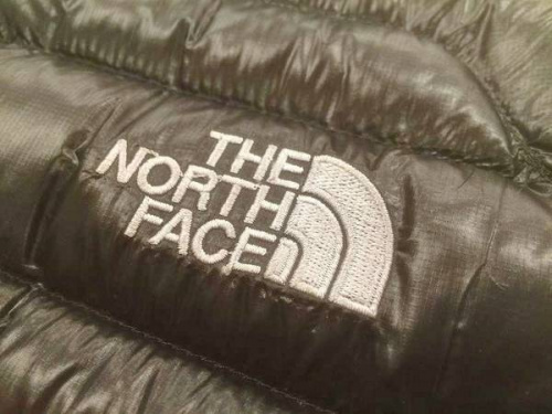 アウトドアウェアのノースフェイス（THE NORTH FACE）