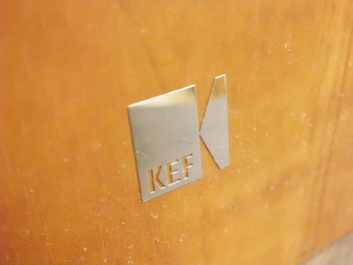 スピーカーのKEF