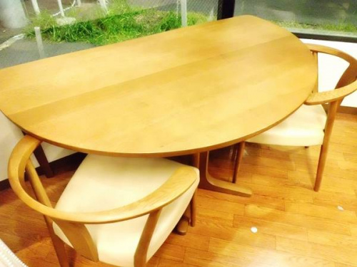 家具・インテリアのロッキングチェア