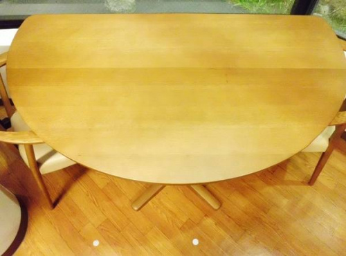 ロッキングチェアの飛騨産業