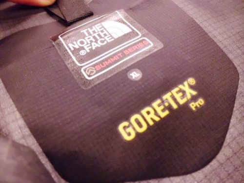 アウトドアウェアのノースフェイス（THE NORTH FACE）
