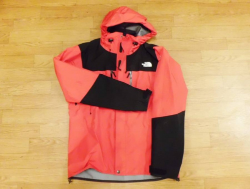 ノースフェイス（THE NORTH FACE）