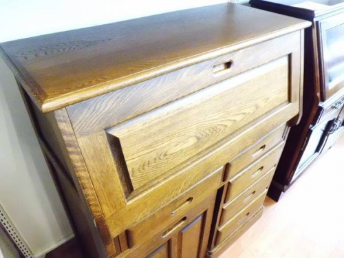 特選家具の勇峰工芸