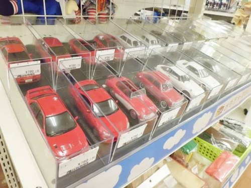 楽器・ホビー雑貨のミニカー