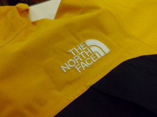 アウトドアウェアのノースフェイス（THE NORTH FACE）