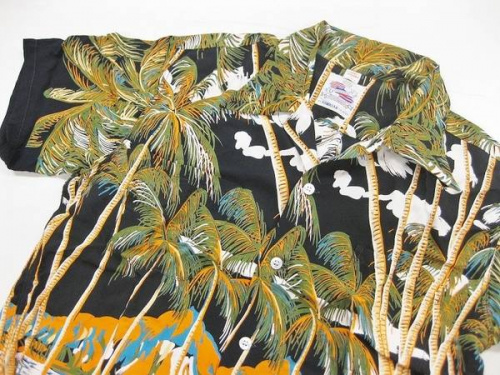 メンズファッションのアロハシャツ