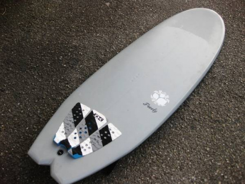 スポーツ用品のサーフィン