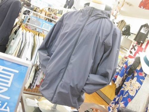 アウトドアのアウトドアウェア