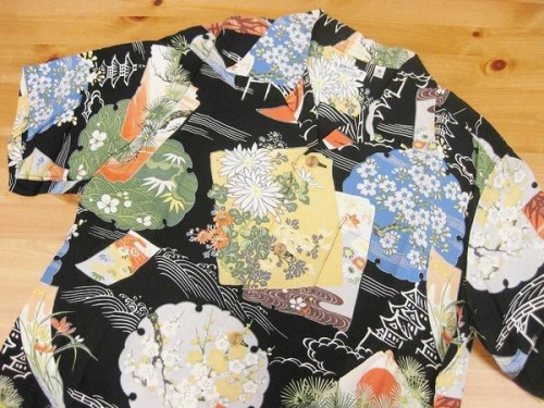 メンズファッションのアロハシャツ