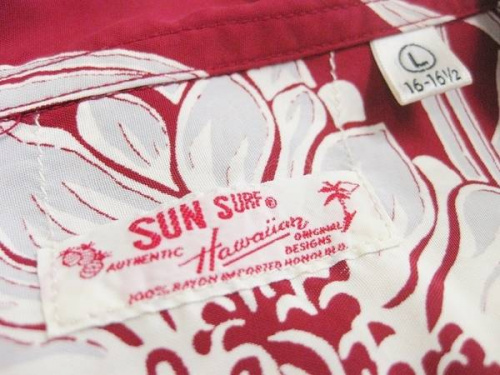 アロハシャツのSUNSURF