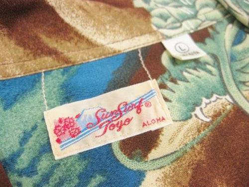 アロハシャツのSUNSURF