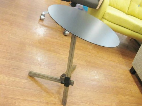 家具・インテリアのテーブル