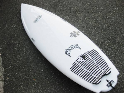 スポーツ用品のサーフィン