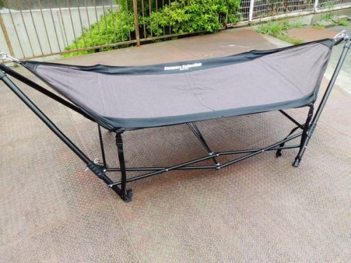 キャンプ用品のハンモック