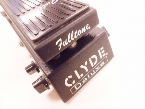 エフェクターのFULLTONE