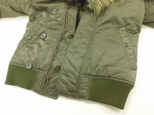 ヒステリックグラマー（Hysteric Glamour）の大船レディース衣類