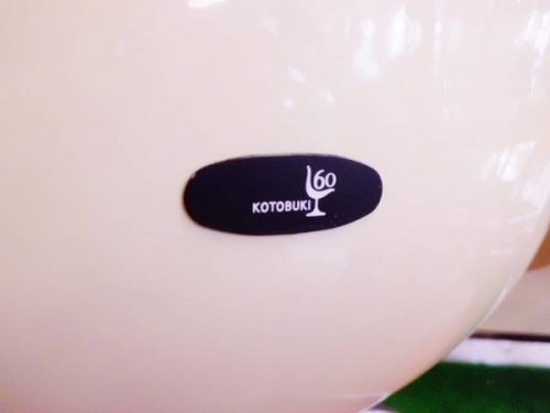 KOTOBUKI60のチェア