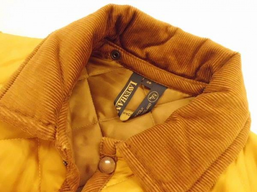 コートのLAVENHAM