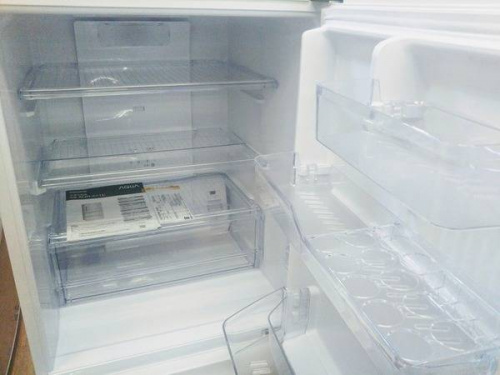 中古家電の3ドア冷蔵庫