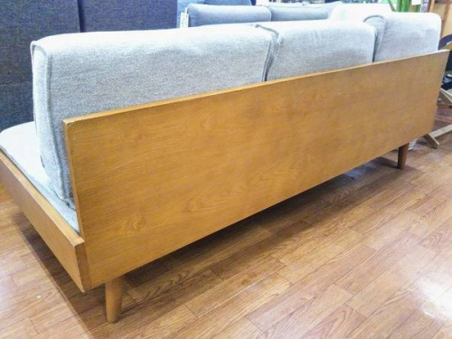 ALBEROのソファー