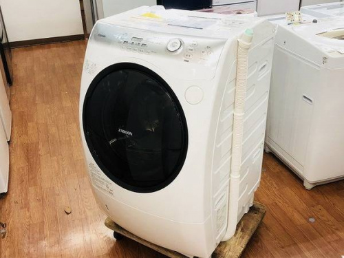 生活家電のドラム式洗濯乾燥機