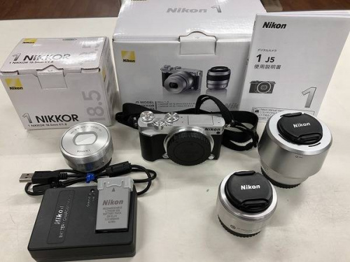 ミラーレス一眼カメラのニコン(NIKON)