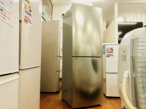 冷蔵庫の2ドア冷蔵庫