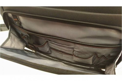 サムソナイト(Samsonite)のスーツケース