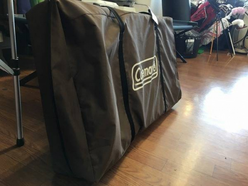 Colemanのワンタッチキッチンテーブル