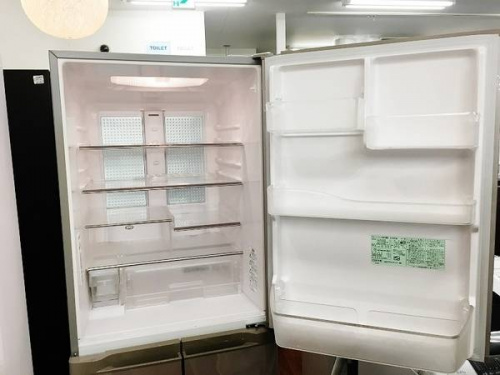 中古冷蔵庫の大型冷蔵庫