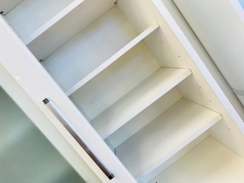 食器棚の鎌倉　家具