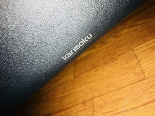 ソファのkarimoku