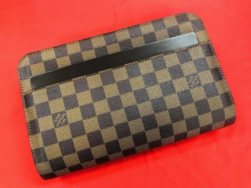 ブランド・ラグジュアリーのLOUIS VUITTON