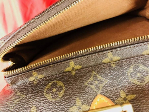 LOUIS VUITTONの大船ブランド