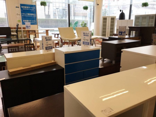 カリモクの大船　家具