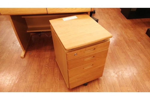 ITOKIの大船　家具