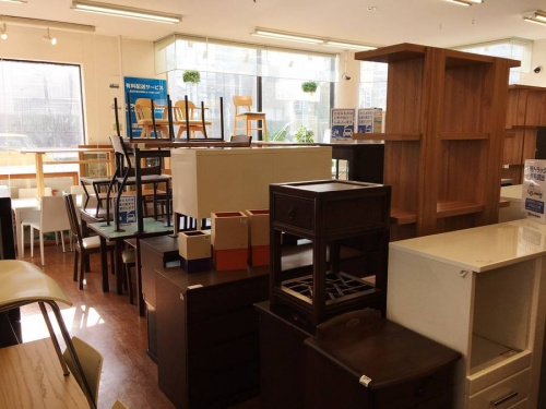 鎌倉　家具の飛騨産業