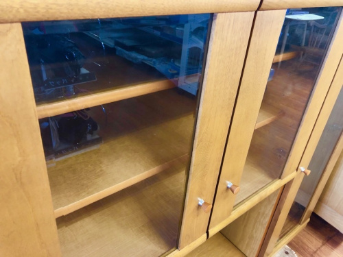 家具のカップボード・食器棚