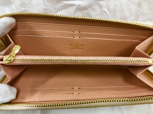 鎌倉 ブランドのLOUIS VUITTON